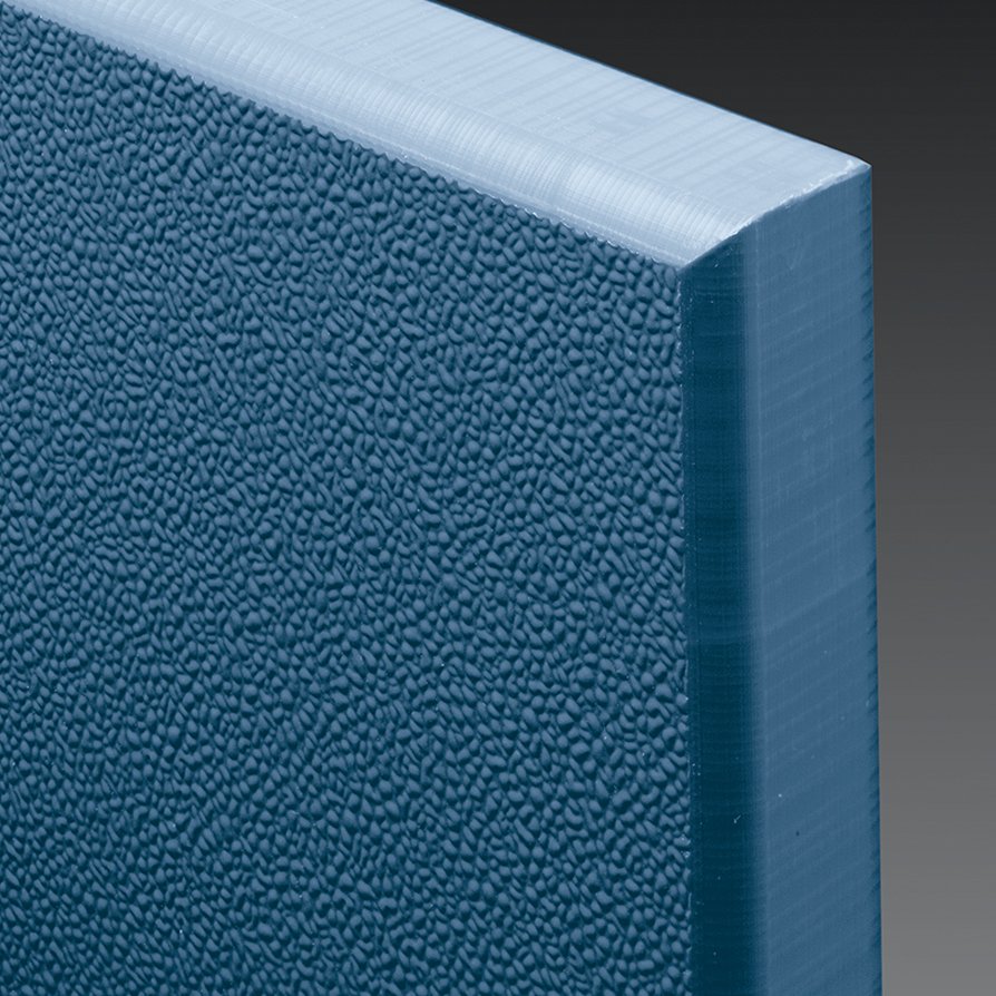 Solid plastic material
